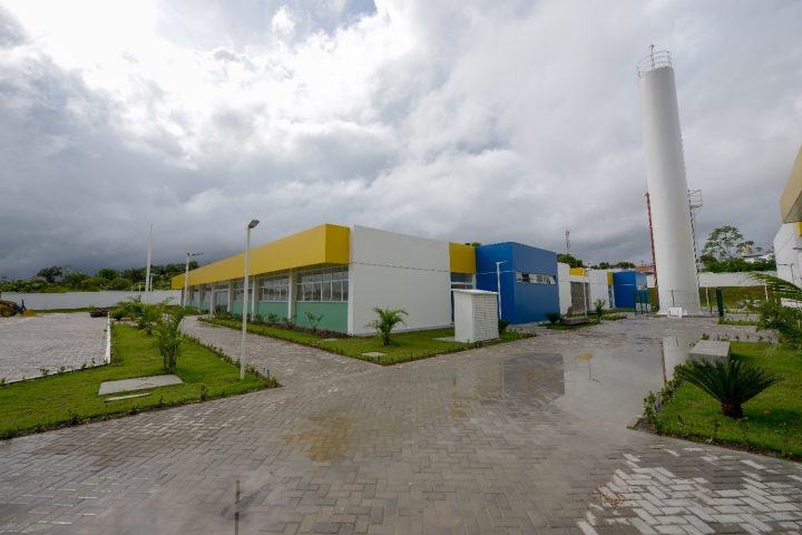 Prefeito anuncia criação de hospital de campanha em estrutura de centro educacional da zona Norte