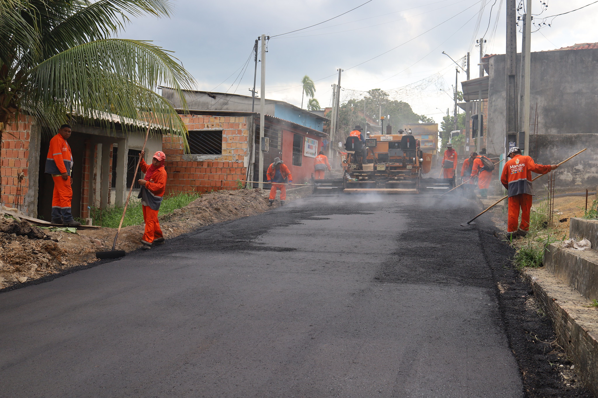 Recapeamento na comunidade Acará