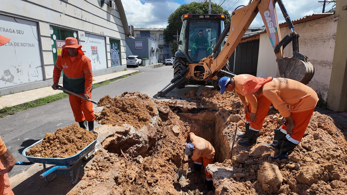 rede de drenagem no Parque Dez