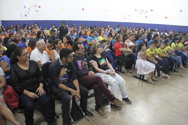 Mais de 400 alunos da rede municipal participam do Concurso de Letramento em Programação e Robótica