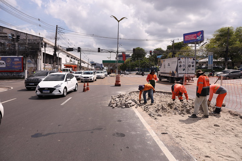 Mobilidade na avenida Constantino Nery