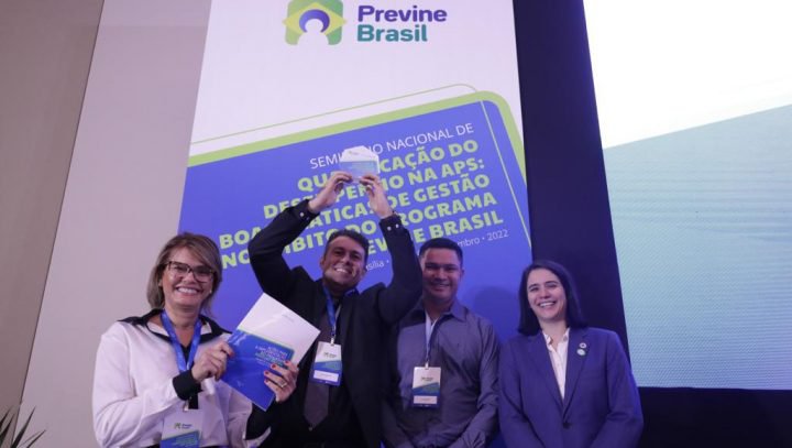Manaus recebe prêmio por práticas de sucesso na Saúde
