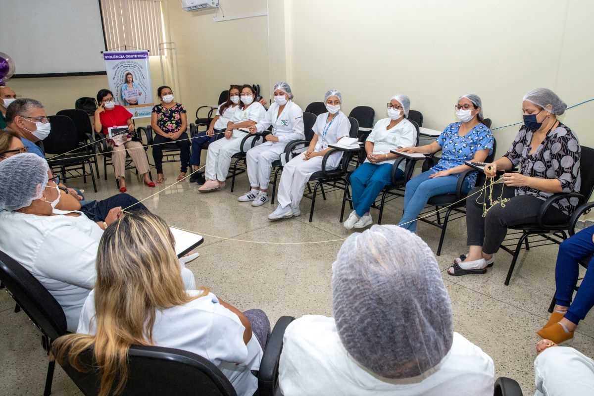 Maternidade Dr. Moura Tapajóz recebe roda de conversa sobre combate à violência obstétrica