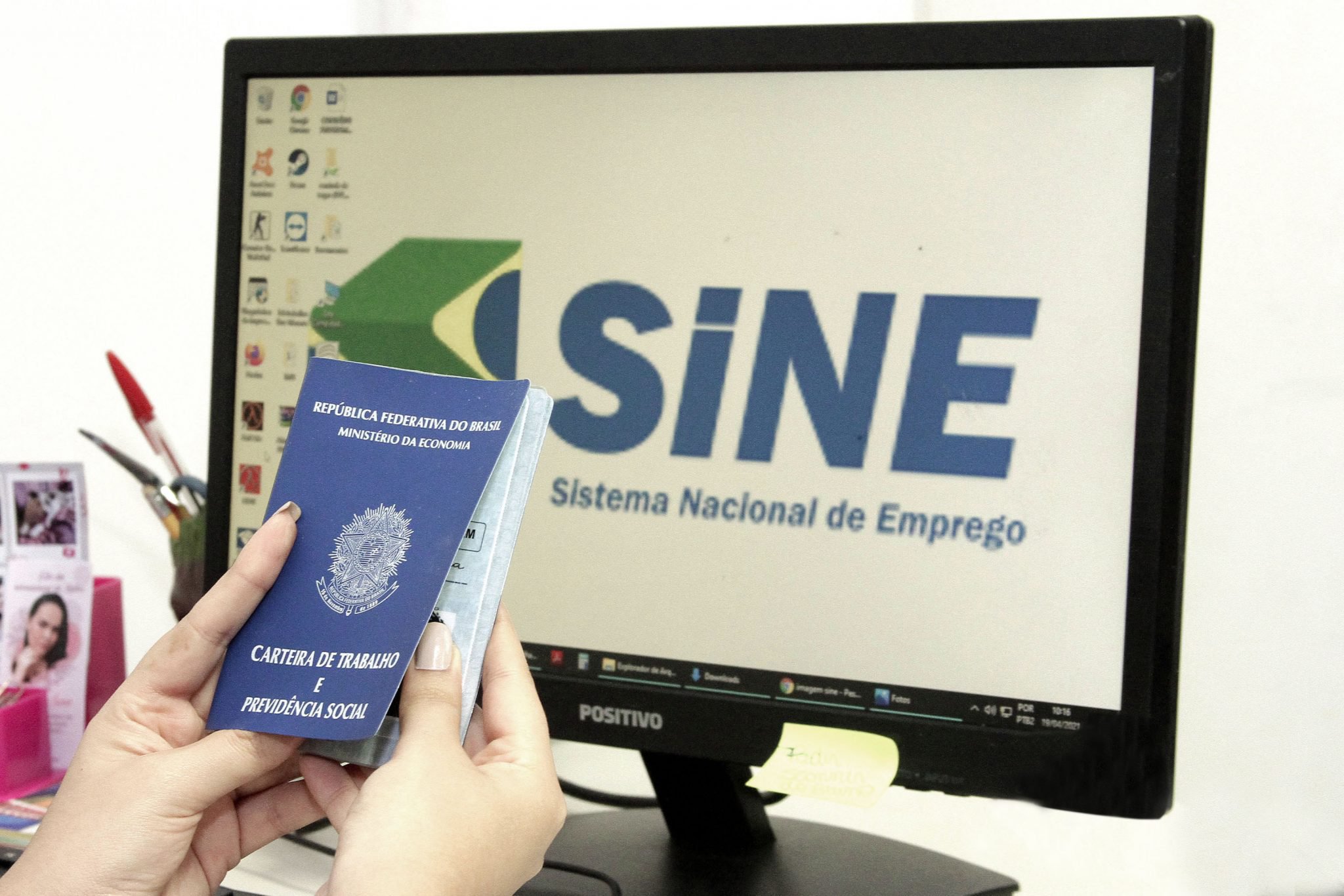 Sine Manaus oferta 157 vagas de emprego nesta segunda-feira e atendimento será de 8h às 12h