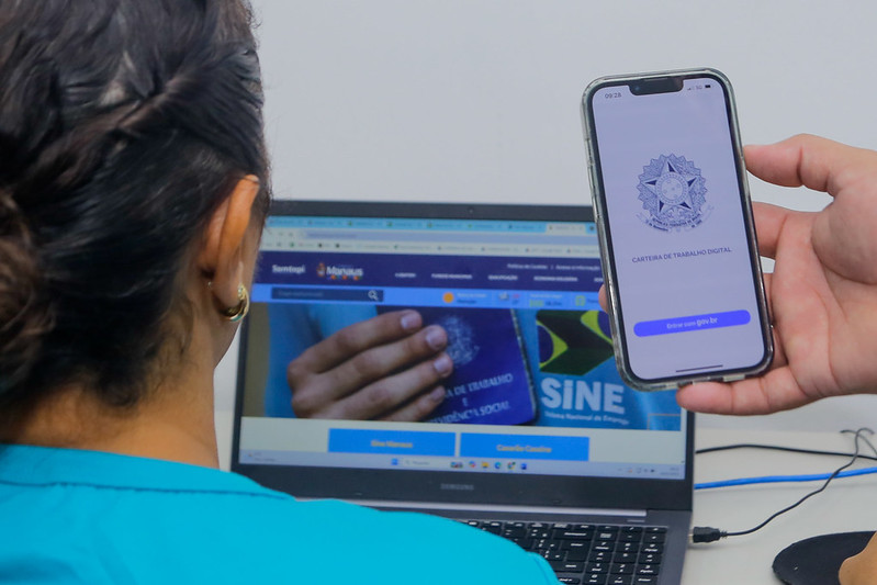 221 vagas de emprego