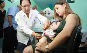 Campanha de Vacinação é aberta em Manaus