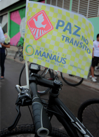 Prefeitura realiza evento para chamar a atenção sobre a importância da paz no trânsito