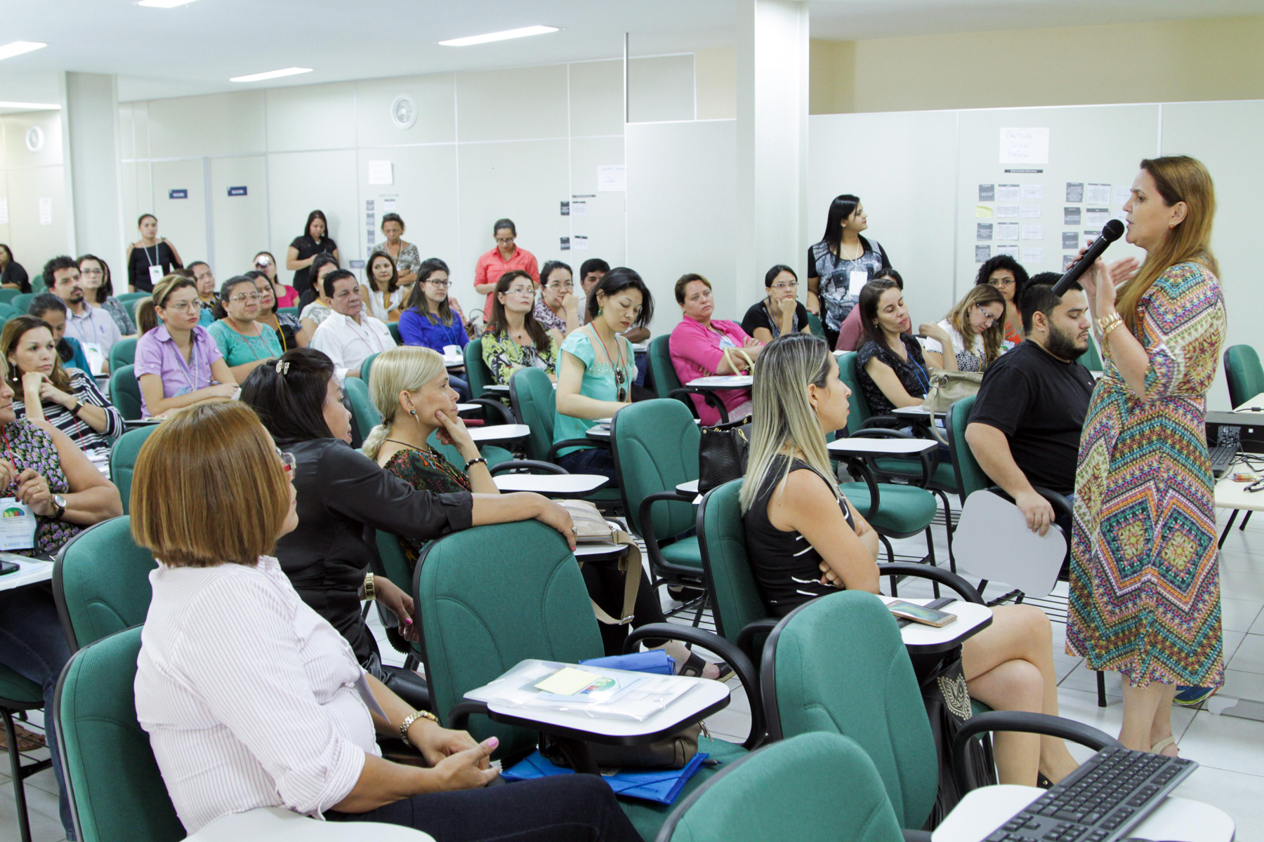 Semmasdh realiza oficina de nivelamento com trabalhadores do Sistema Único de Assistência Social. Fotos: Diego Caja.