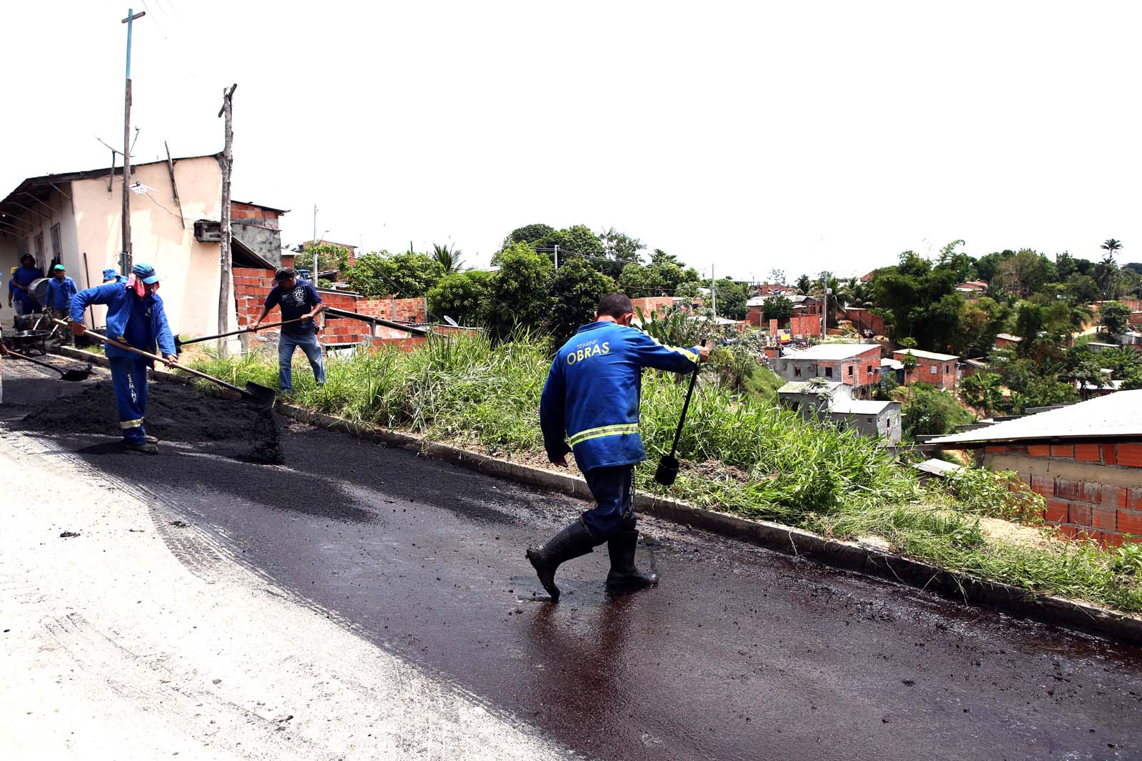 Manaus, 02/09/16. Prefeito Arthur Virgilio Neto, visita a comunidade America do Sul. Foto : Raimundo Valentim/Semcom