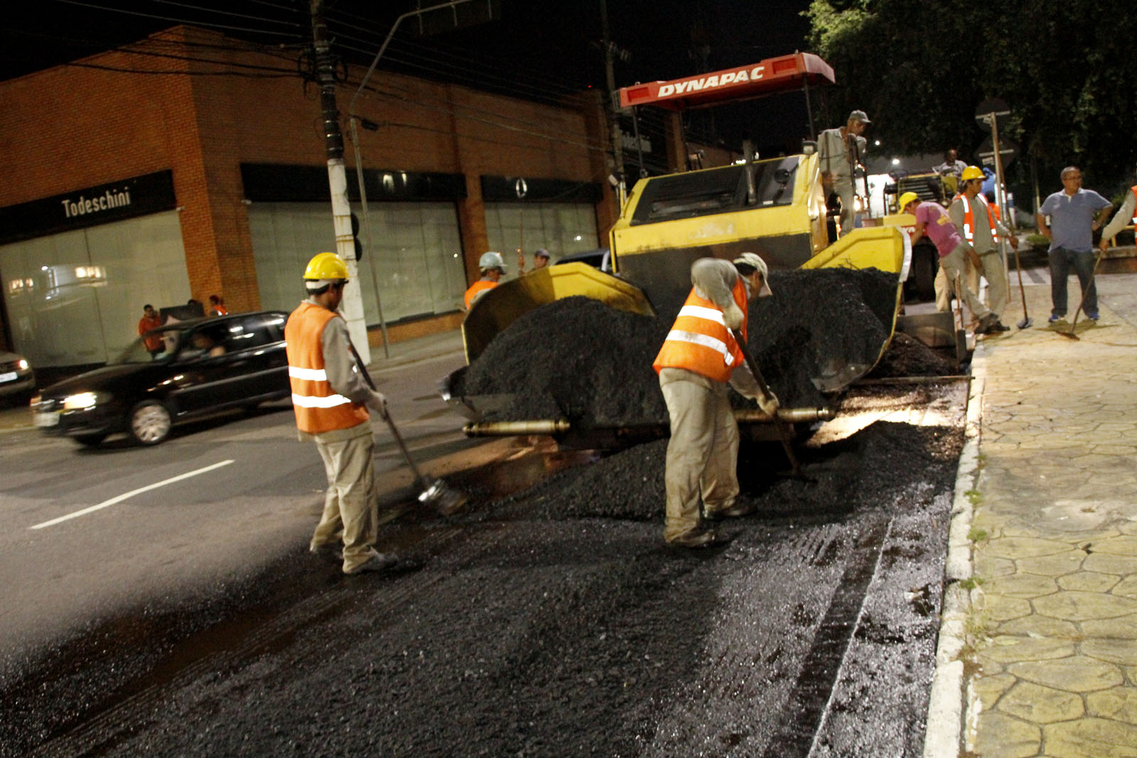 Manaus - 09/09/2016 Recapiamento da Av.Maceió Foto.Marinho Ramos / Semcom