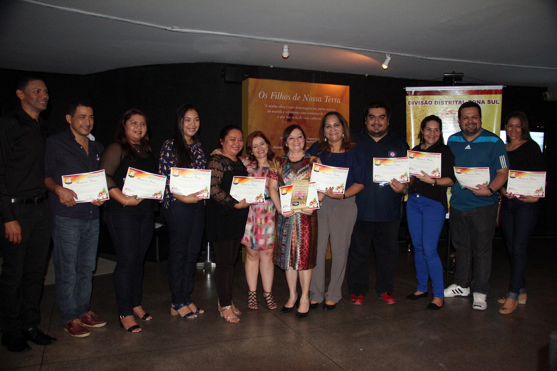 Escolas municipais recebem certificados em reconhecimento ao Ideb 2015 Fotos: Cleomir Santos/ Semed.