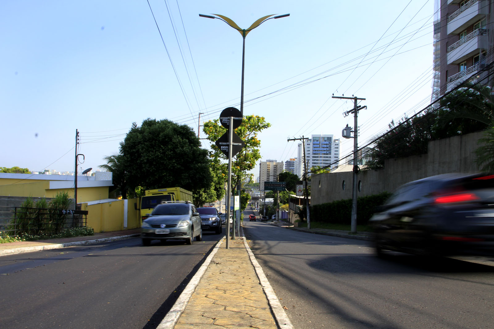 Manaus - 05/10/2016 Recapeamento na Rua Maceió e Alameda Cosme Ferrreira.  Foto: Altemar Alcantara/Semcom