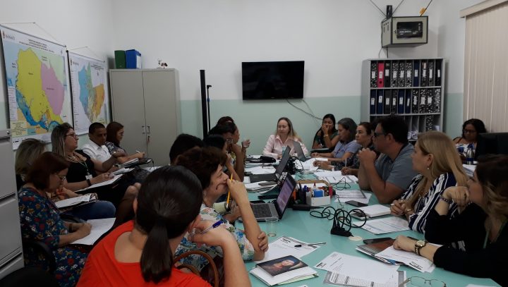 Jovens adultos de 20 a 29 anos já representam a faixa etária com mais casos suspeitos de sarampo