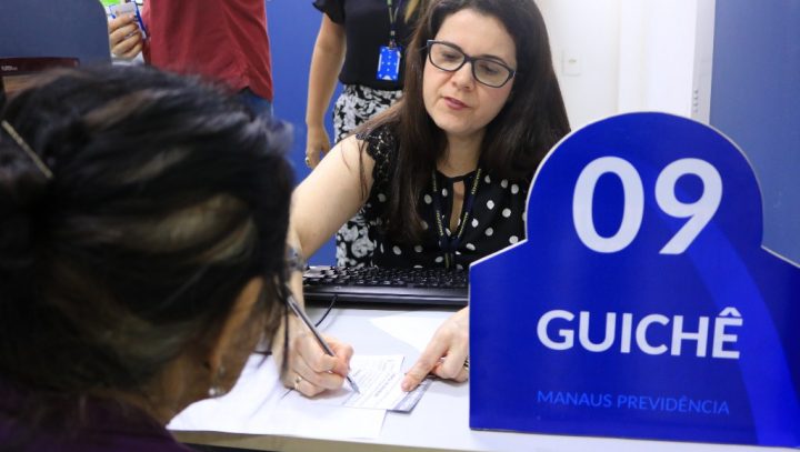 Aniversariantes de maio devem se apresentar na Manaus Previdência
