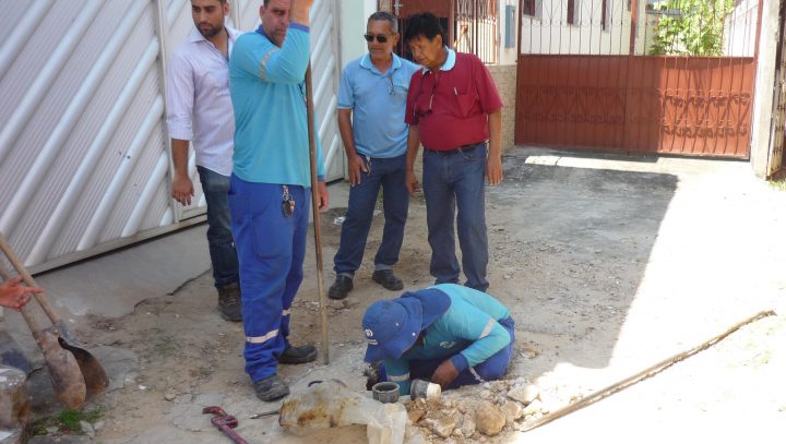 Problema de falta d’água na Jonathas Pedrosa é solucionado pela Ageman