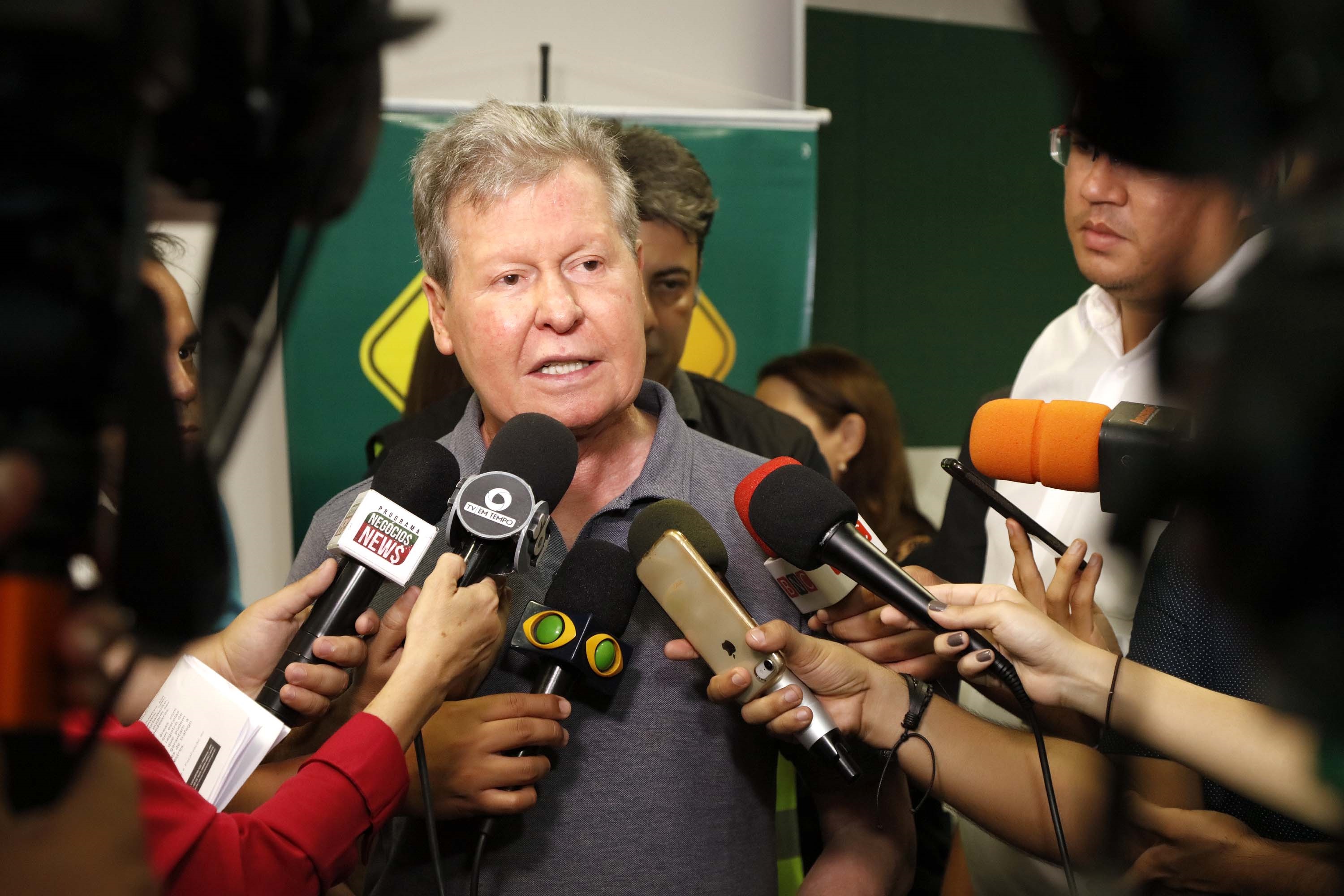 Resultado de imagem para Arthur decreta Situação de Emergência