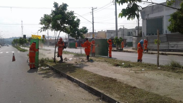 Viver Melhor 1 recebe mutirão de limpeza
