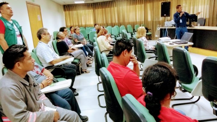 Prefeitura de Manaus aborda educação ambiental e sustentabilidade na sede da Justiça Federal