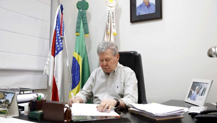 Câmara Municipal aprova as contas da Prefeitura de Manaus de 2016