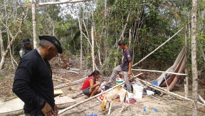 Fiscalização ambiental retira novo foco de invasão nas margens do Igarapé do Mariano