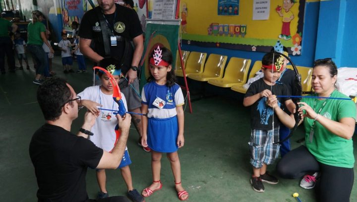 Escolas da zona Oeste encerram Jogos de Origem Indígena