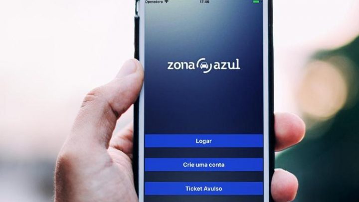 Pagamentos por débito e crédito dão mais agilidade e segurança ao usuário do Zona Azul Manaus