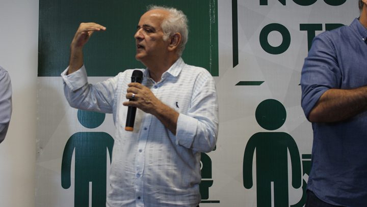 Em reunião com servidores, diretor-presidente do IMMU anuncia metas