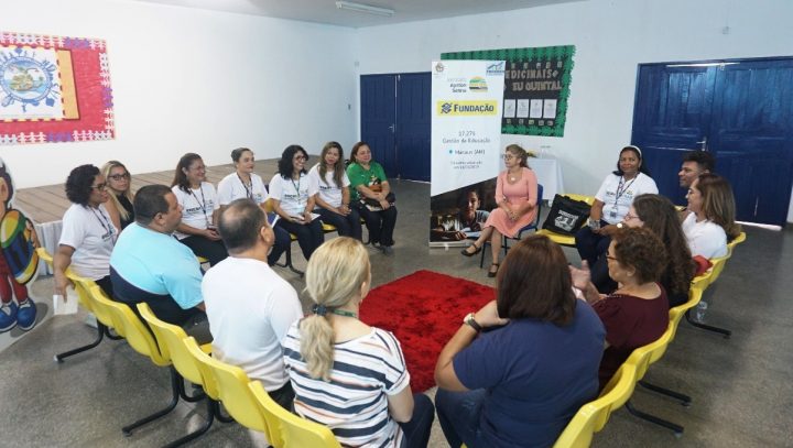 Escola municipal recebe visita técnica de especialista do Instituto Ayrton Sena