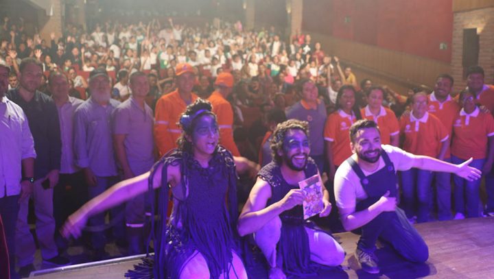 Presente de Cecília deve mobilizar mais de 2 mil crianças em dois dias de espetáculo no Teatro Manauara
