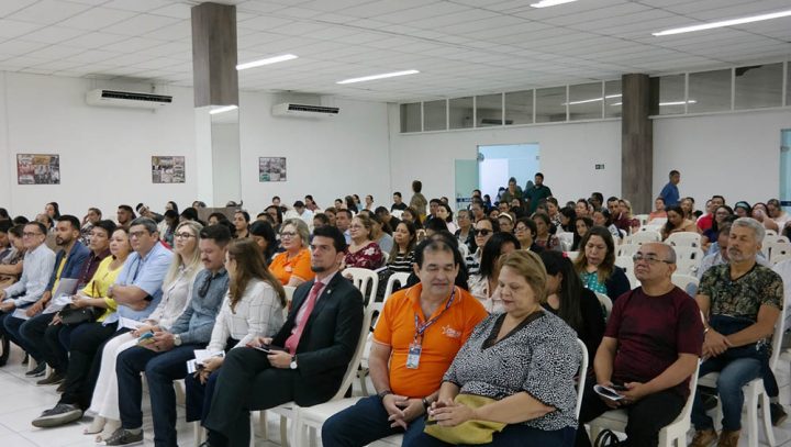 Educadores municipais participam de seminário de ensino religioso