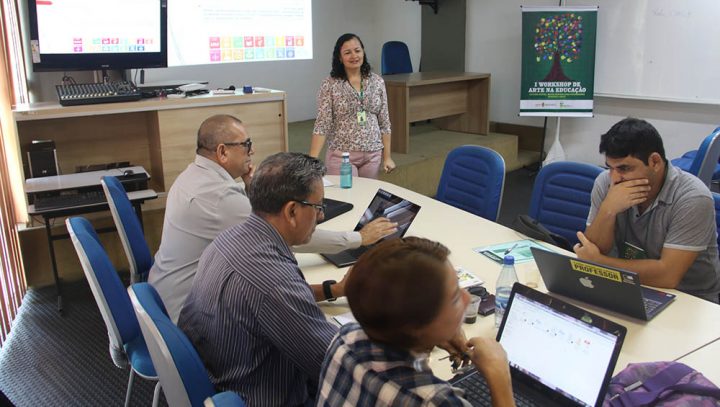 Workshop de Artes é realizado com professores do ensino fundamental