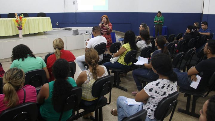 Programa Mais Alfabetização oferece formação aos assistentes de sala de aula