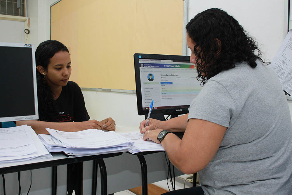 Bolsistas são convocados para prestação de contrapartida