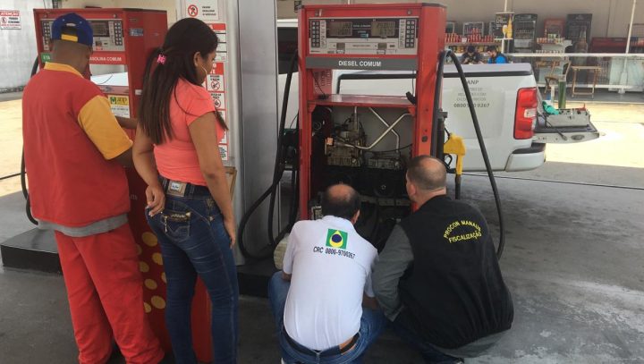Procon autua posto por aumento abusivo no preço da gasolina