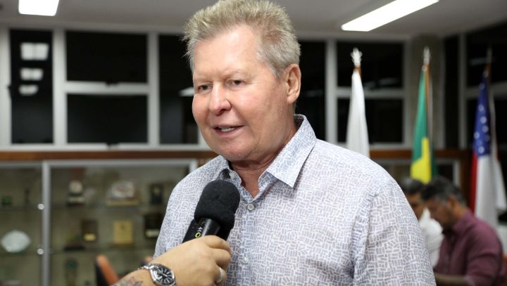 Segunda parcela do 13º salário dos servidores municipais injeta mais de R$ 160 mi na economia