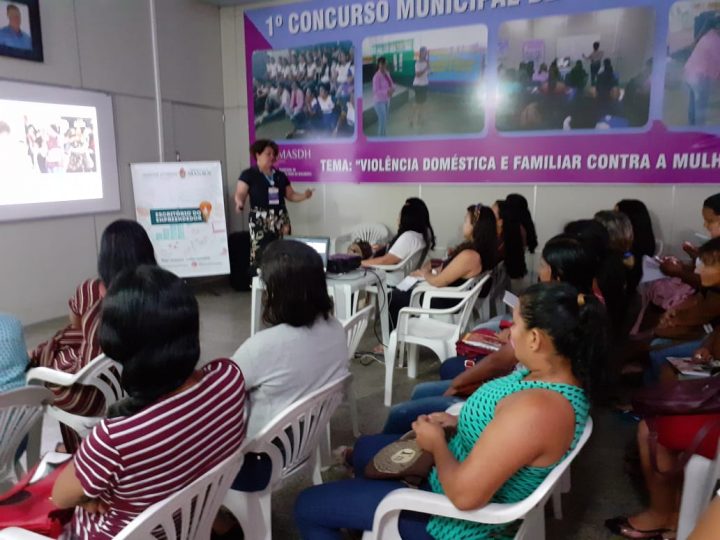 Mulheres em situação de vulnerabilidade participam de capacitação