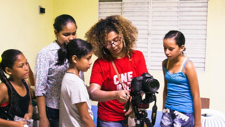 Mostra Itinerante leva cultura para as comunidades de Manaus