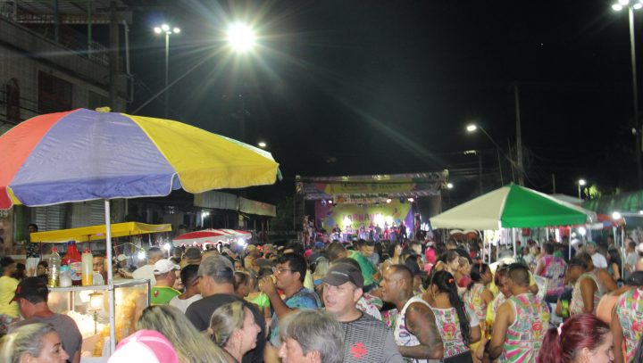 Bandas e blocos de Carnaval devem solicitar autorização sanitária