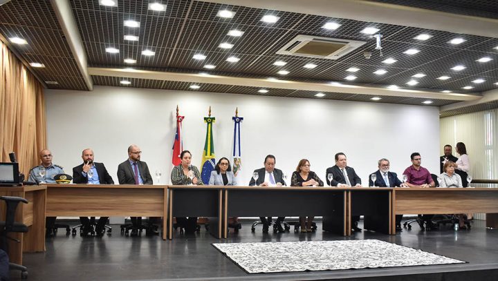 Prefeitura e TJAM firmam acordo de cooperação técnica