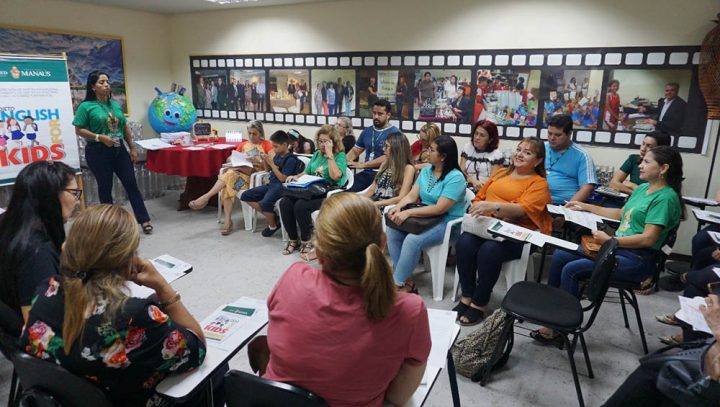 Projeto English For Kids beneficiará 13 mil alunos da rede municipal de ensino neste ano