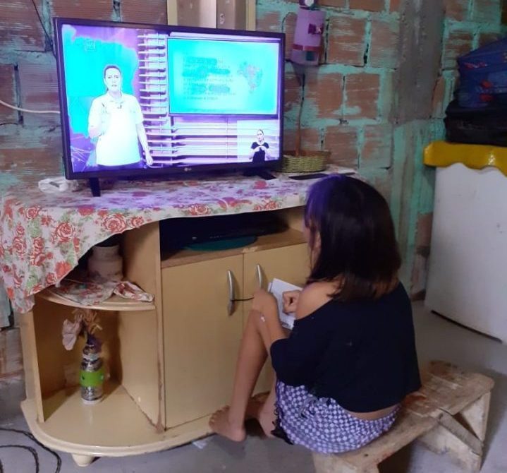 Dúvidas sobre o projeto ‘Aula em Casa’ podem ser tiradas pelo ‘Semed Responde’