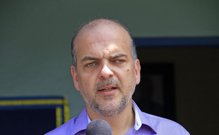 ‘É um erro grave’, reage secretário da Semsa, após Estado associar mortes por Covid-19 à atenção básica