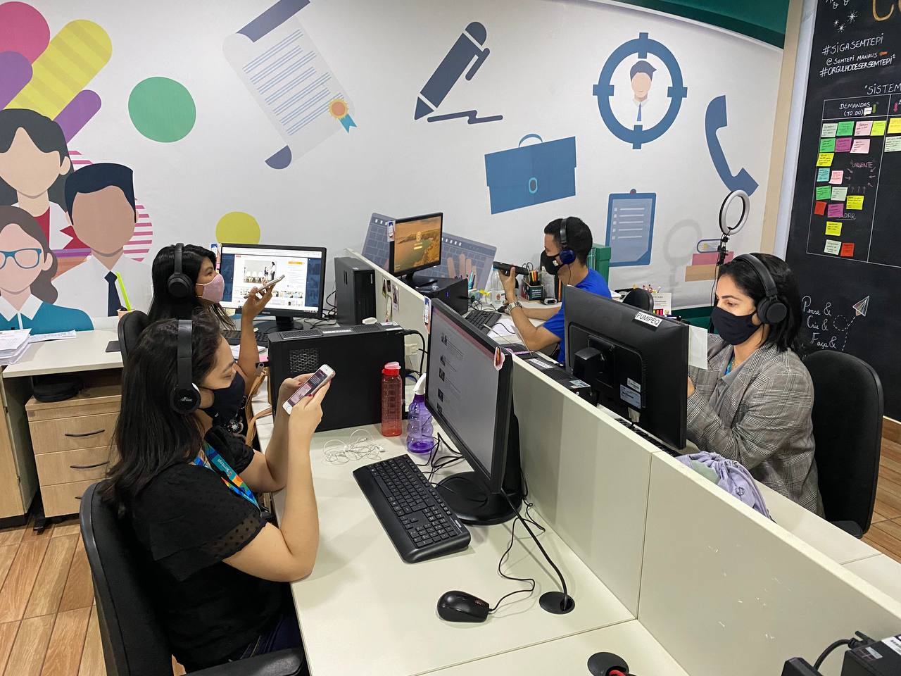 Transi&ccedil;&atilde;o de carreira &eacute; tema do 15&ordm; epis&oacute;dio de Podcast de Empreendedorismo  e Inova&ccedil;&atilde;o - Prefeitura Municipal de Manaus