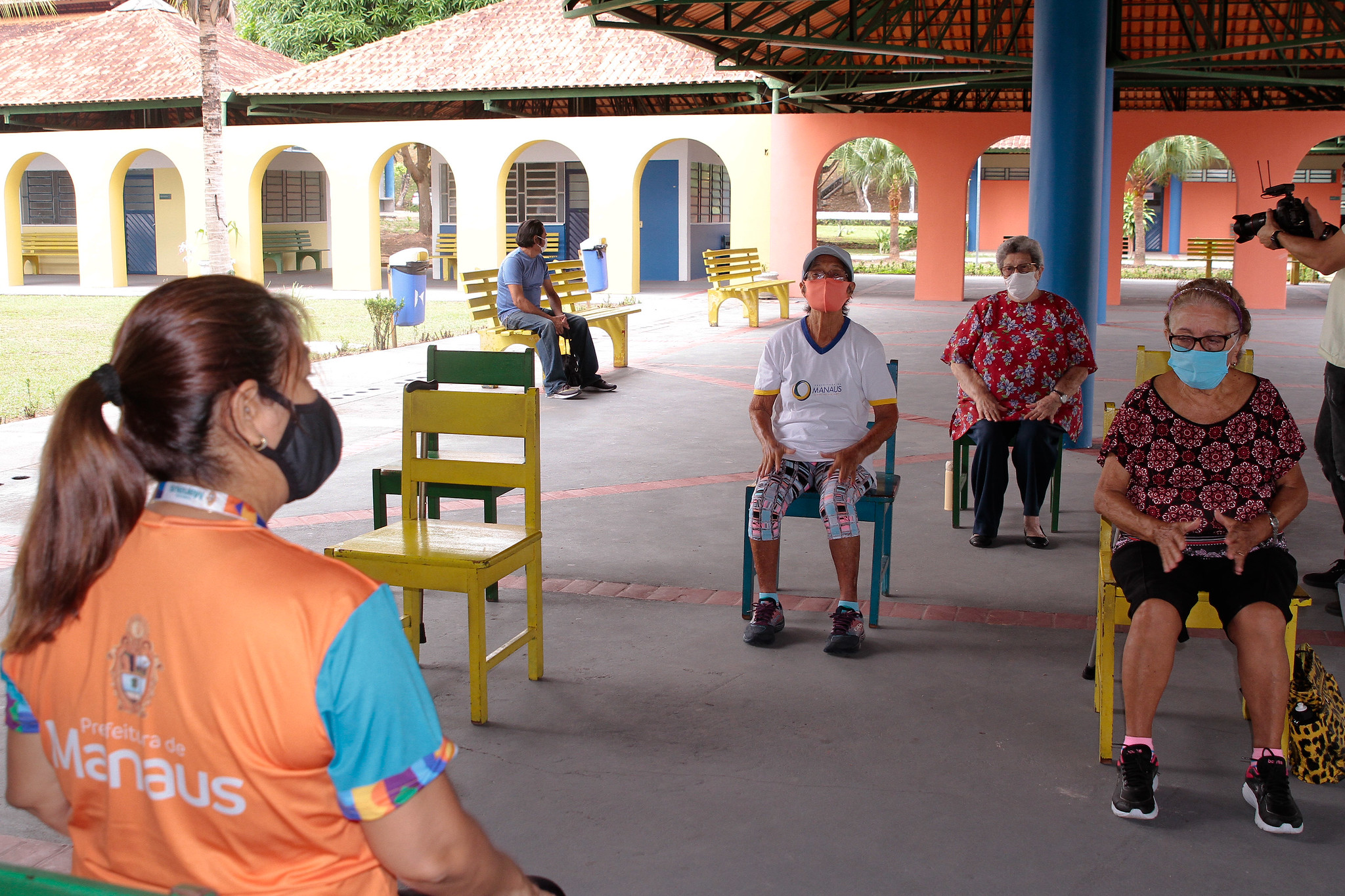 Prefeitura fortalece Pol&iacute;tica Municipal do Idoso com retorno gradual de  atividades