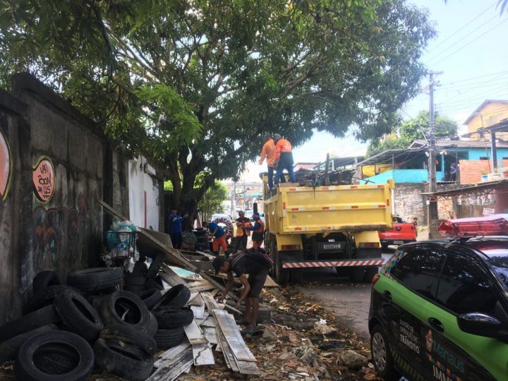 Obstrução de calçada é a principal irregularidade urbana identificada pela prefeitura
