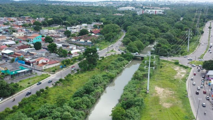 Prefeitura utiliza drone na zona Leste para produzir imagens, mapas e topografias de futuros projetos