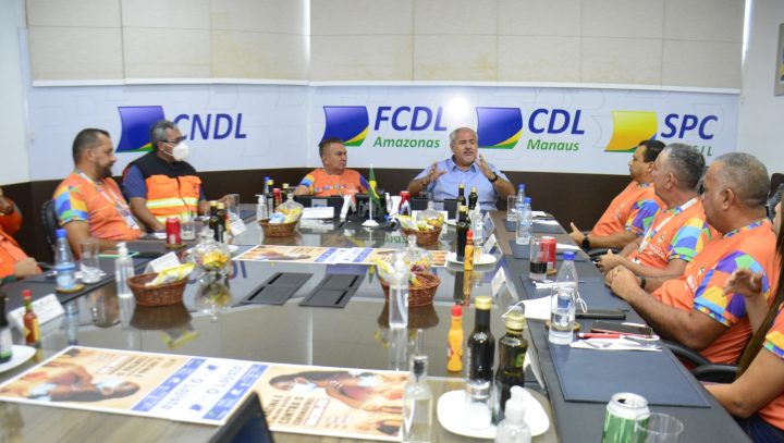 Limpeza no Centro será ampliada pela prefeitura em parceria com a CDL-Manaus