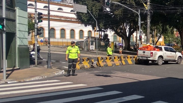 Prefeitura de Manaus altera sentido de ruas do Centro devido às obras emergenciais na avenida 7 de Setembro