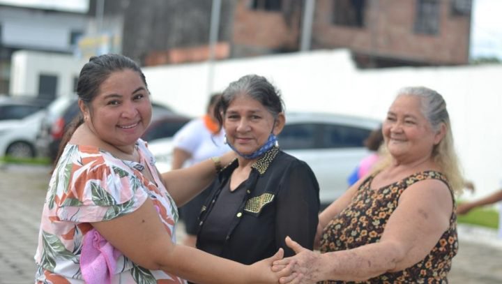 Prefeitura marca presença em caminhada contra a violência ao idoso