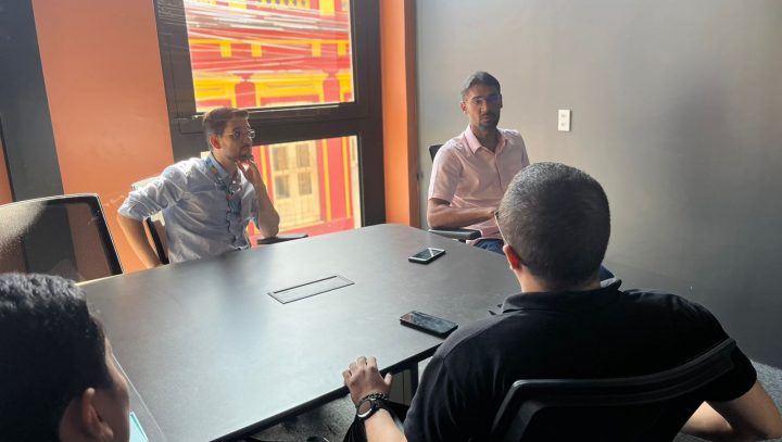 Prefeitura se reúne com representantes de startups para criação de um hub de inovação